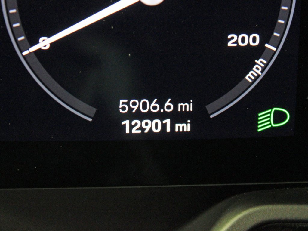 Used 2024 Porsche 911 Carrera 4 GTS w/ Premium Package image 24