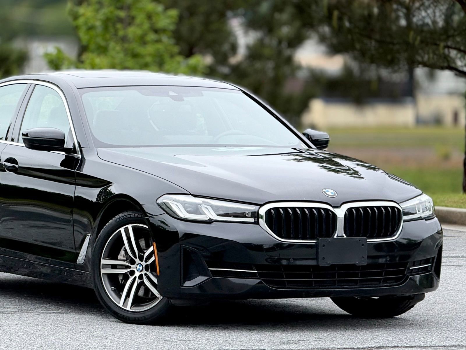 Used 2022 BMW 530i w/ M Sport Package RWD image 48