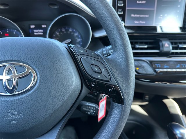 Used 2021 Toyota C-HR LE image 22
