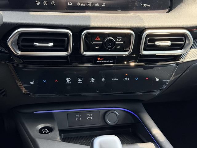 New 2026 Nissan Sentra SR w/ SR Premium Package FWD image 22