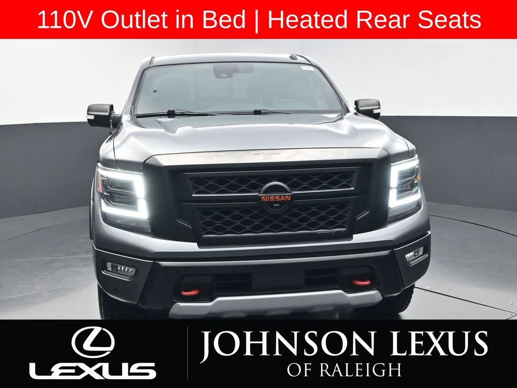 Used 2021 Nissan Titan PRO-4X w/ Pro-4x Convenience Package AWD/4WD image 4