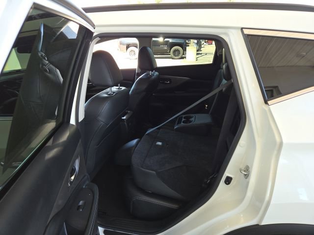 Used 2024 Nissan Murano SV AWD/4WD image 39