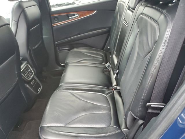 Used 2019 Lincoln Nautilus Reserve w/ Cargo Utility Package image 28