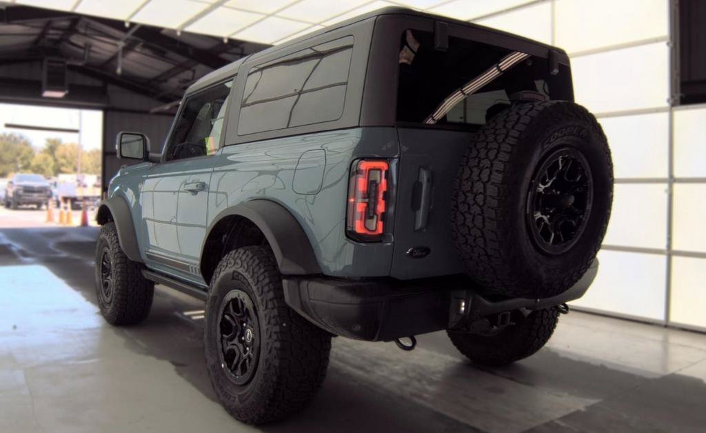 Used 2021 Ford Bronco First Edition AWD/4WD image 5