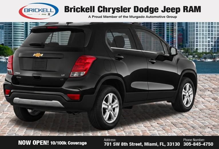 Used 2018 Chevrolet Trax LT w/ LT Convenience Package FWD image 4