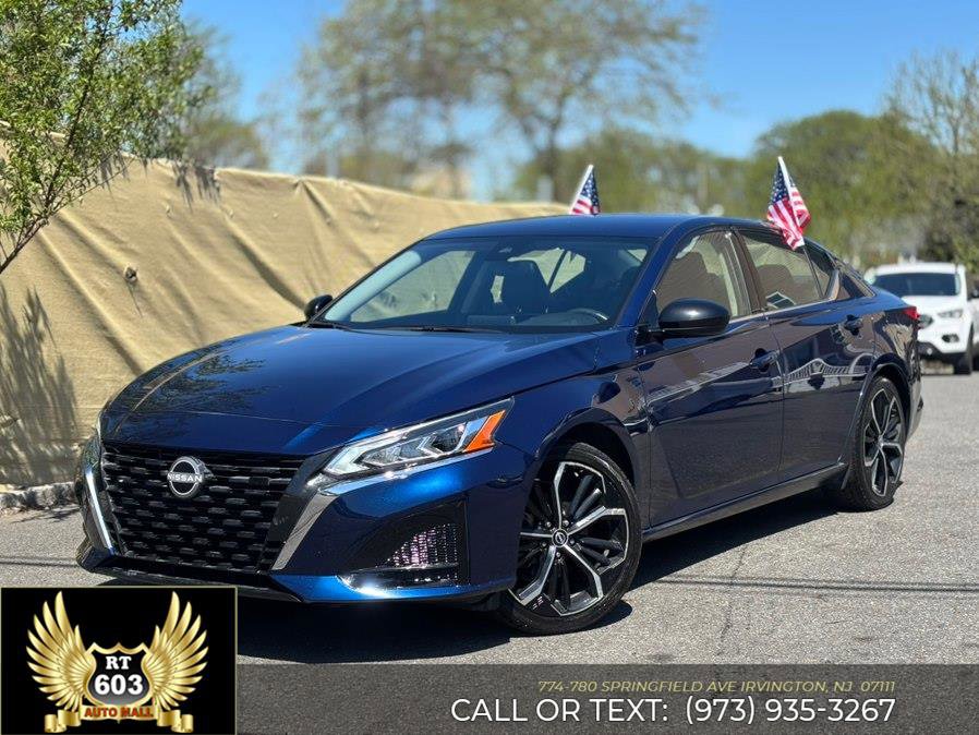 Used 2024 Nissan Altima 2.5 SR FWD image 1