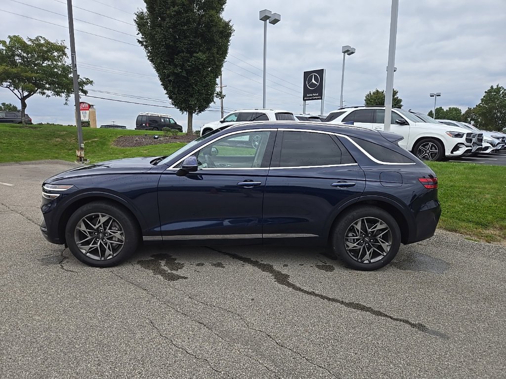 Used 2023 Genesis GV70 2.5T w/ Select Package AWD/4WD image 6