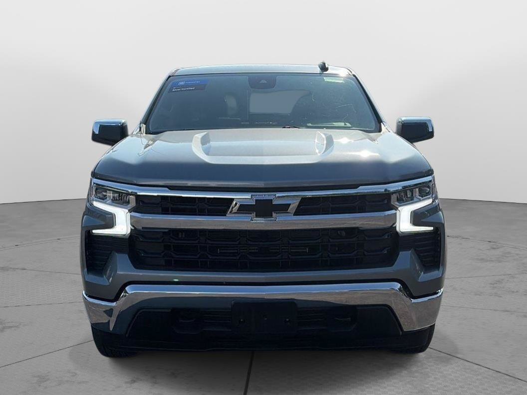Used 2023 Chevrolet Silverado 1500 LT w/ Protection Package AWD/4WD image 2