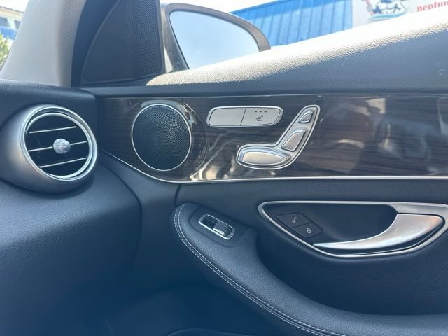 Used 2018 Mercedes-Benz C 300 4MATIC Sedan image 26