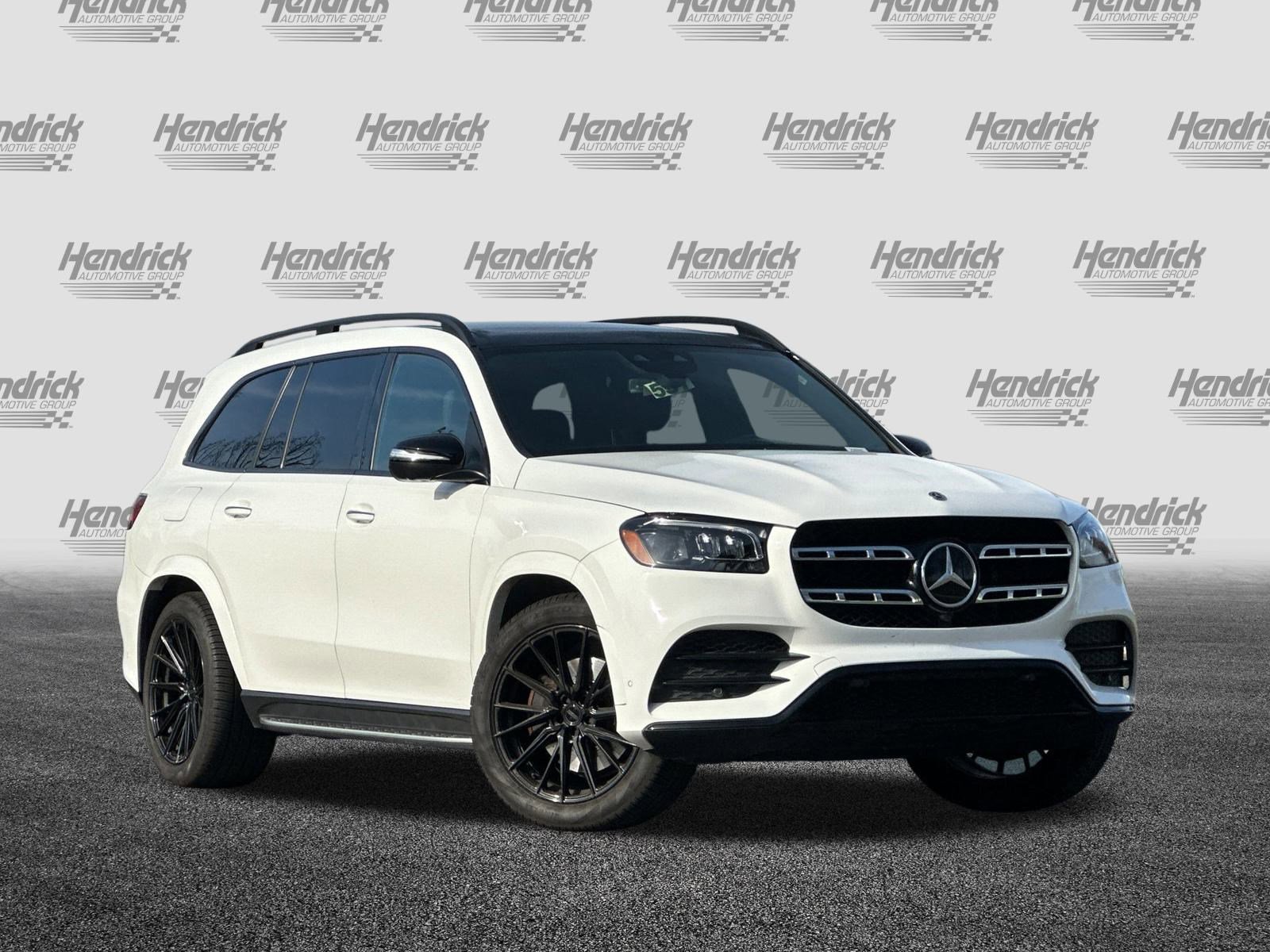 Used 2022 Mercedes-Benz GLS 450 4MATIC image 2