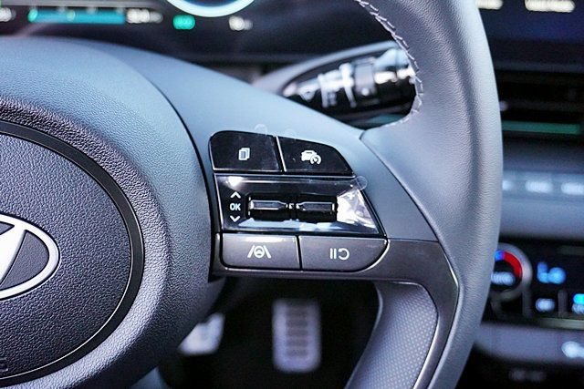 New 2026 Hyundai Elantra Sport FWD image 39