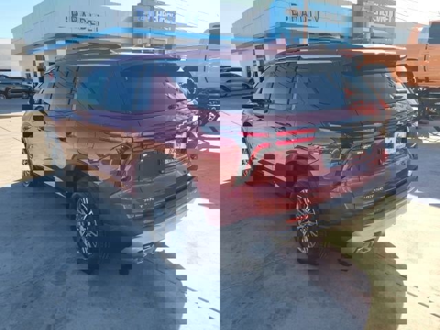 New 2026 Chevrolet Traverse LT w/ Driver Confidence Package image 6