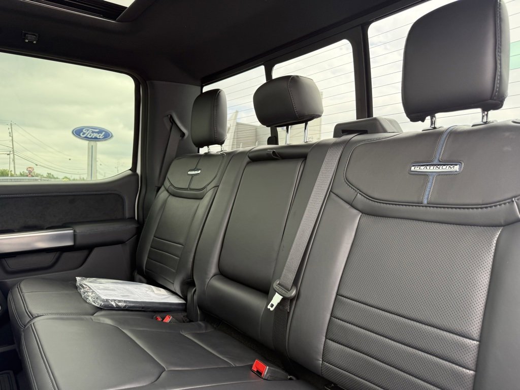 New 2025 Ford F350 Platinum w/ FX4 Off-Road Package image 20