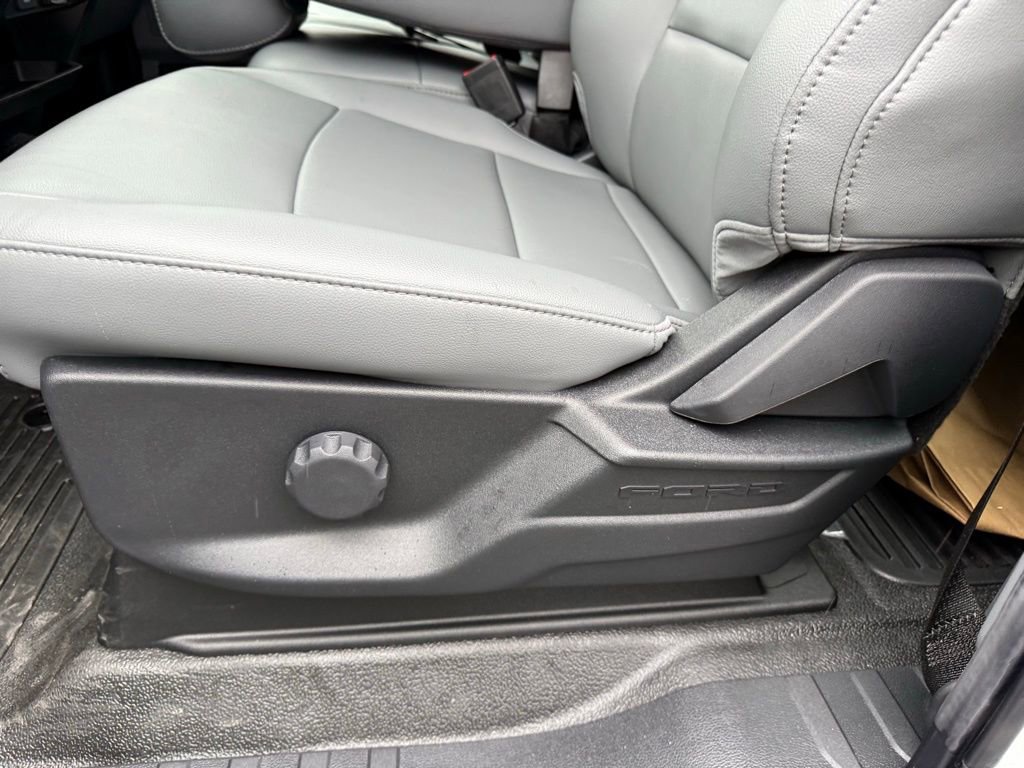 New 2025 Ford F350 XL AWD/4WD image 13