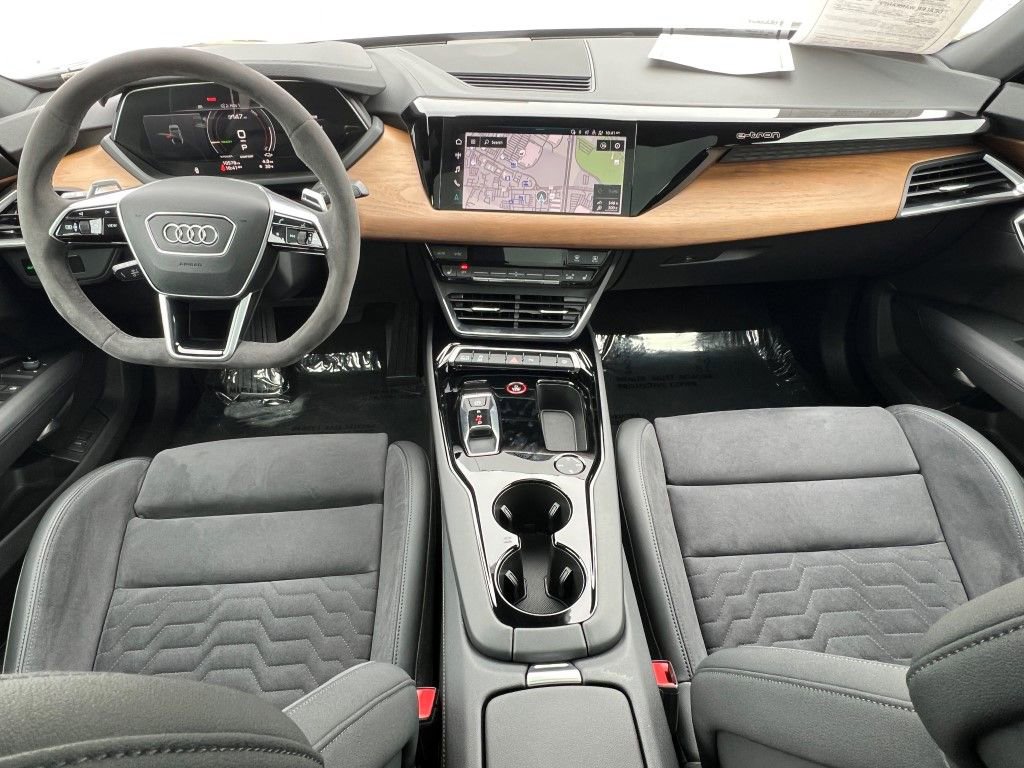 Certified 2023 Audi e-tron GT Premium Plus w/ Executive Package image 2