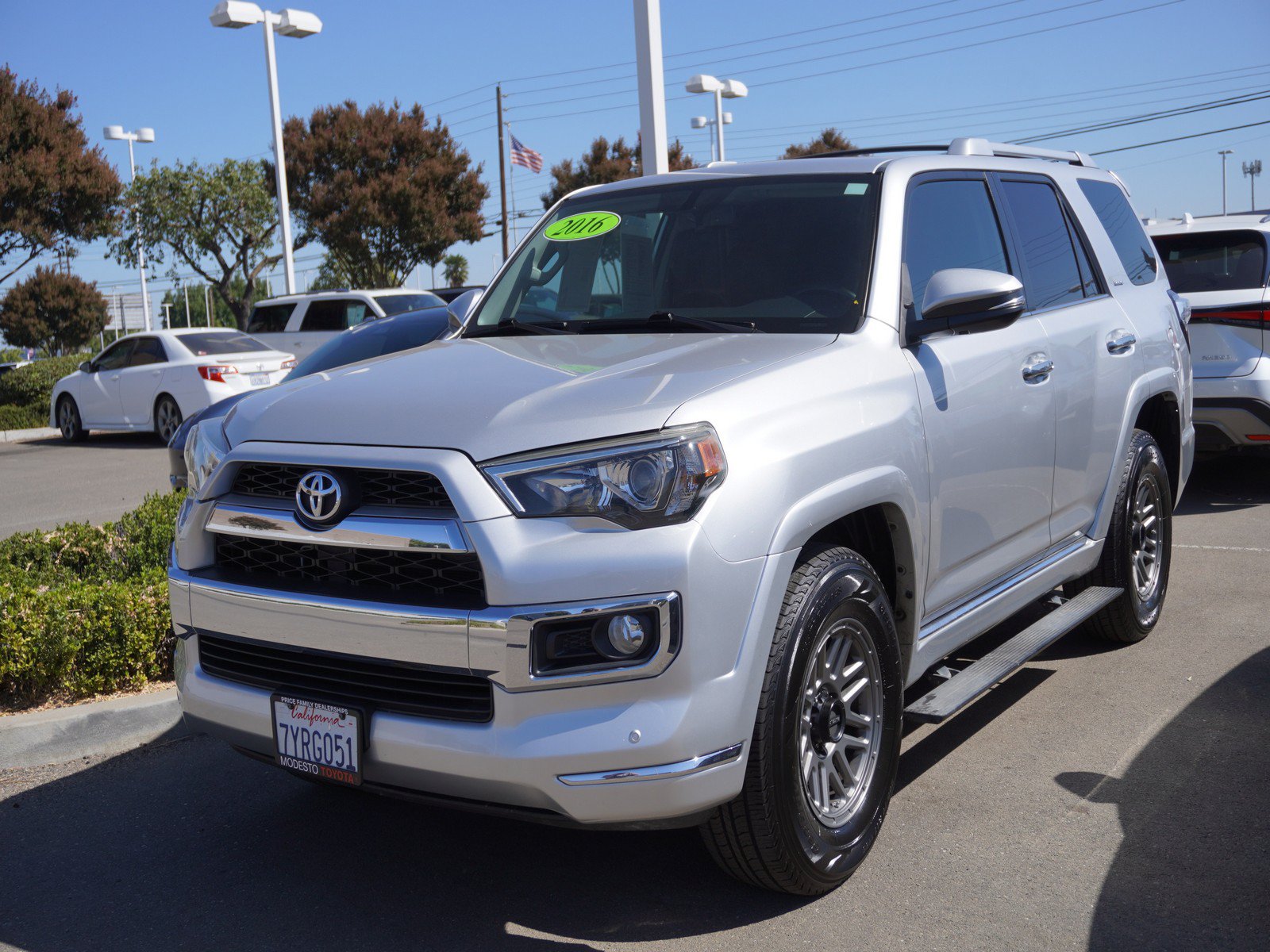 Used 2016 Toyota 4Runner Limited AWD/4WD image 6