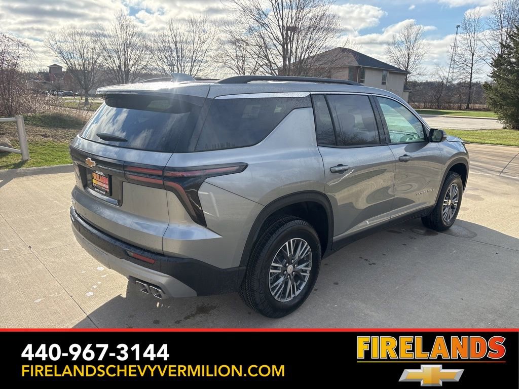 New 2026 Chevrolet Traverse LT w/ LPO, Floor Liner Package FWD image 8