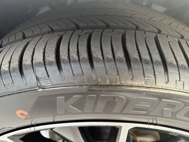 Certified 2024 Toyota Camry SE w/ Cold Weather Package FWD image 32