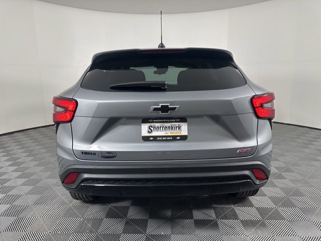 New 2026 Chevrolet Trax RS w/ Driver Confidence Package image 4