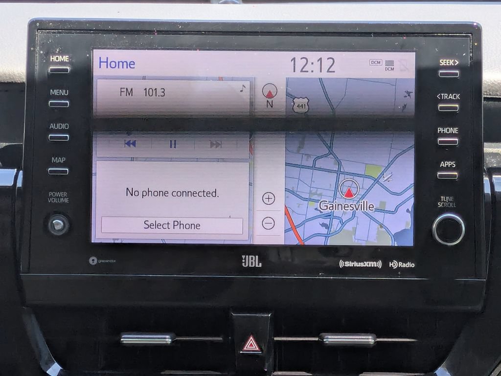 Used 2021 Toyota Camry XLE w/ Navigation Package FWD image 16