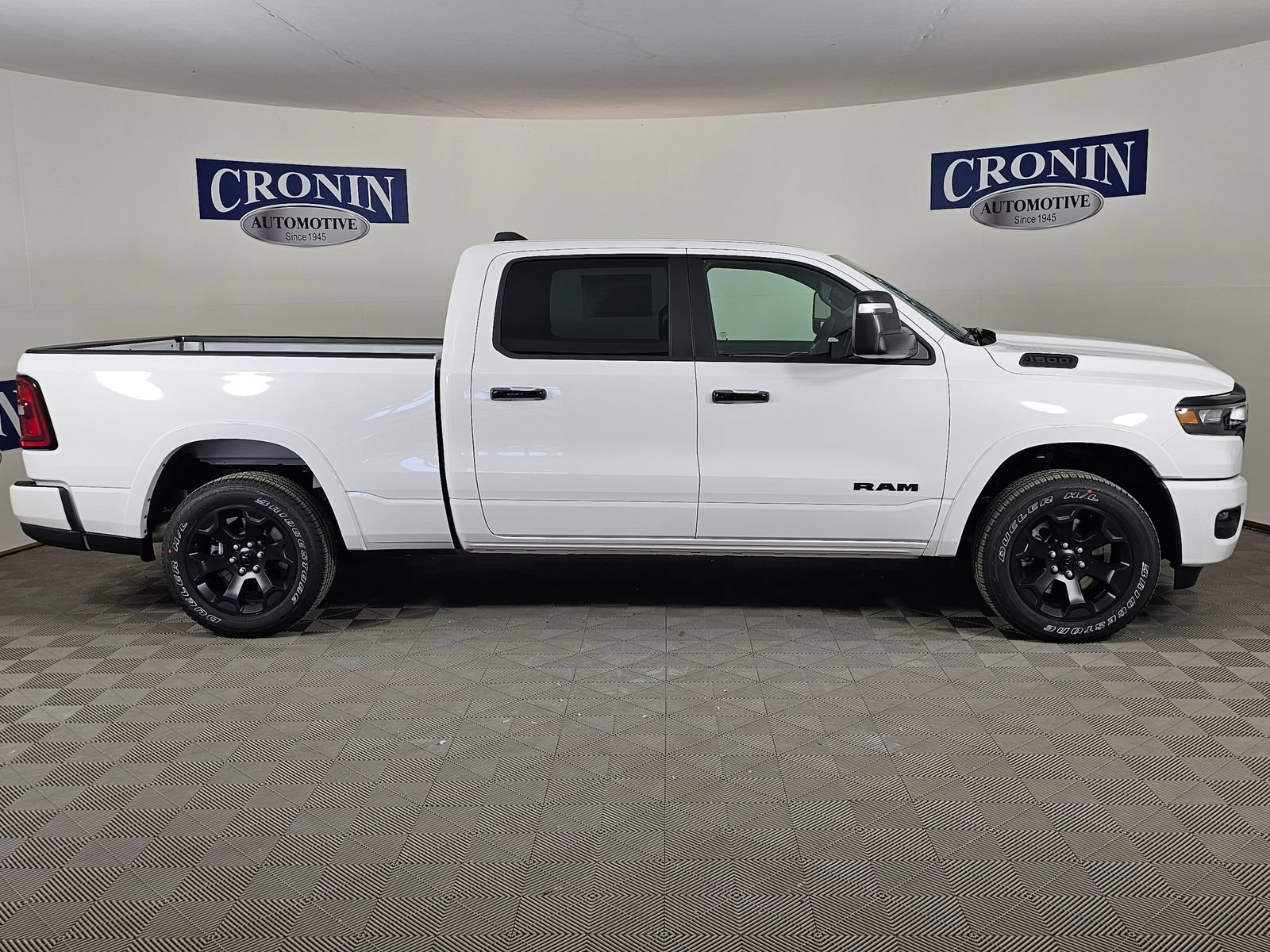 New 2026 RAM 1500 Big Horn w/ Night Edition AWD/4WD image 24