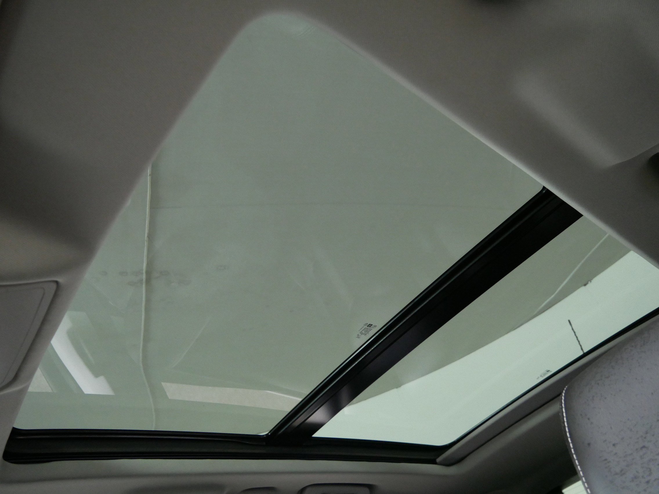 Used 2013 Cadillac SRX Luxury image 31