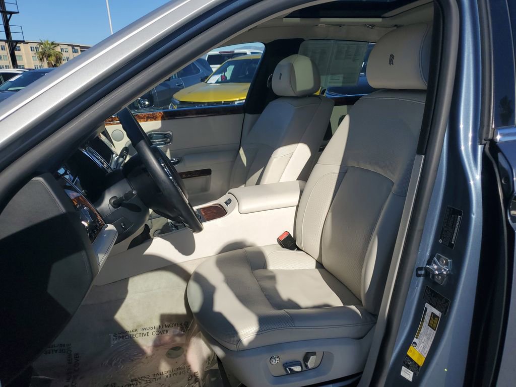 Used 2011 Rolls-Royce Ghost image 19