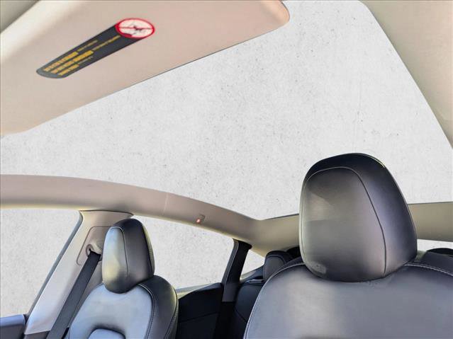 Used 2023 Tesla Model Y Long Range image 16