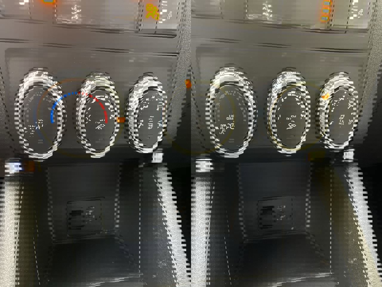 Used 2016 MAZDA CX-5 Touring image 18