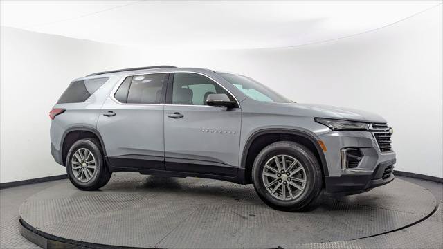 Used 2023 Chevrolet Traverse LT FWD image 11