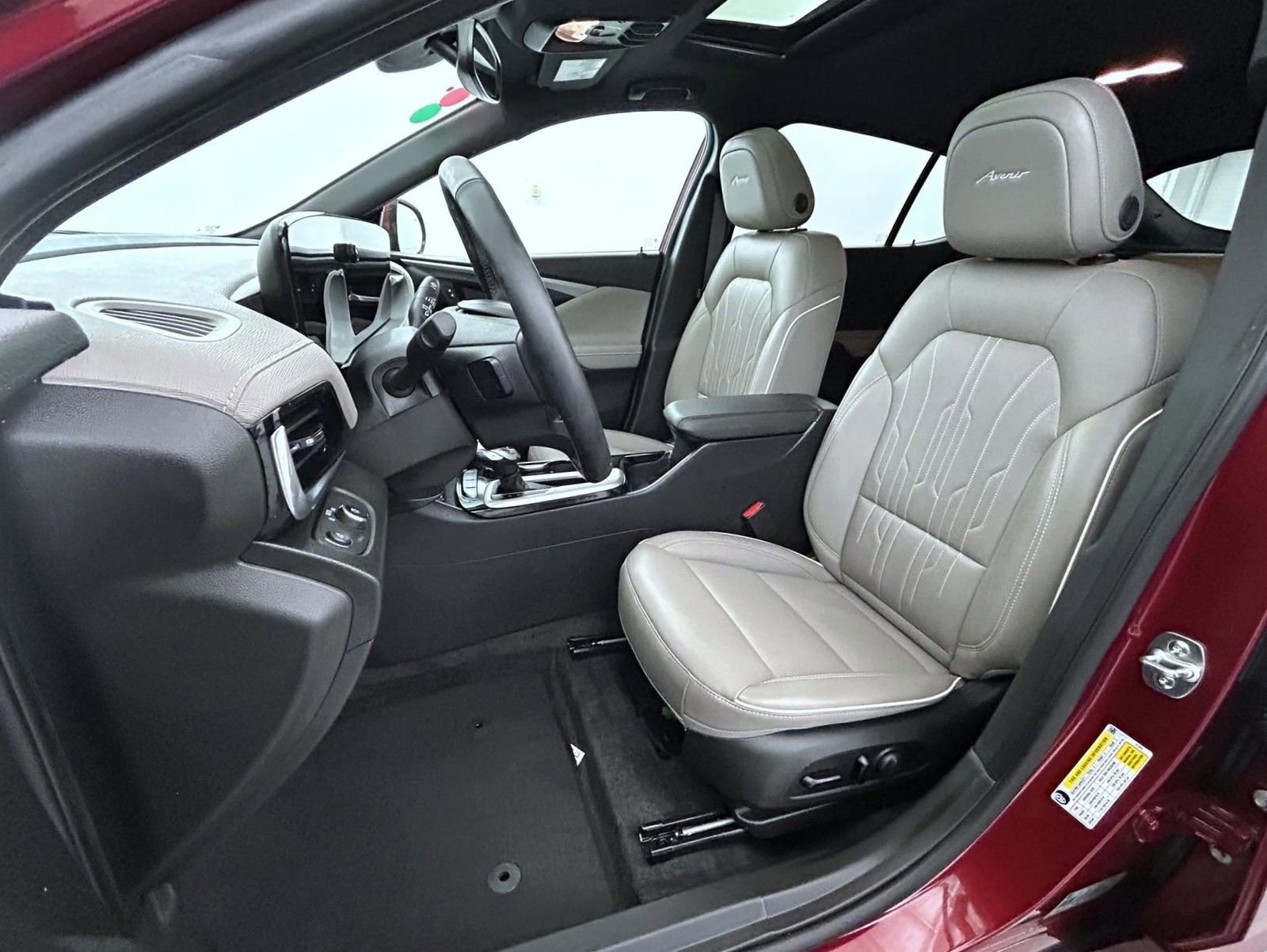 Used 2024 Buick Envista Avenir FWD image 10