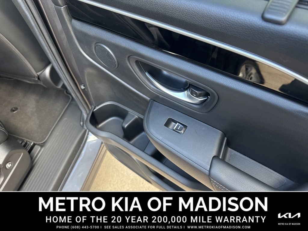 Used 2025 Honda Pilot EX-L image 34