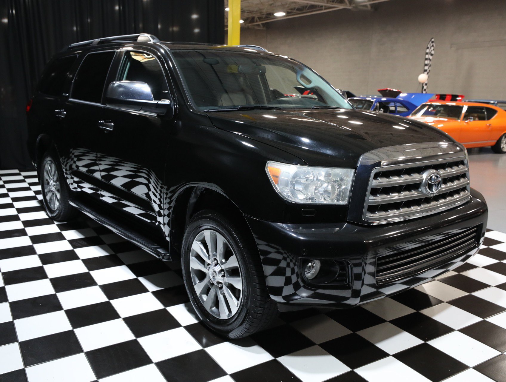 Used 2016 Toyota Sequoia Limited AWD/4WD image 14