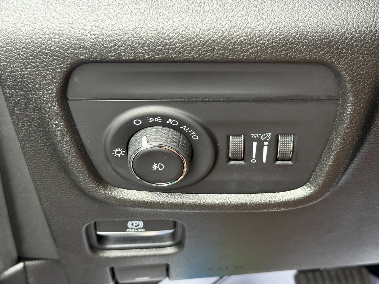 Used 2021 Jeep Grand Cherokee L Limited image 35