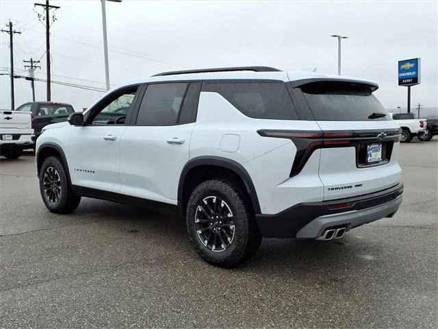 New 2026 Chevrolet Traverse Z71 w/ Enhanced Driving Package image 5