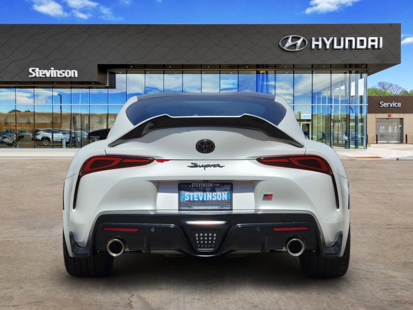 Used 2022 Toyota Supra Premium w/ Driver Assist Package image 3