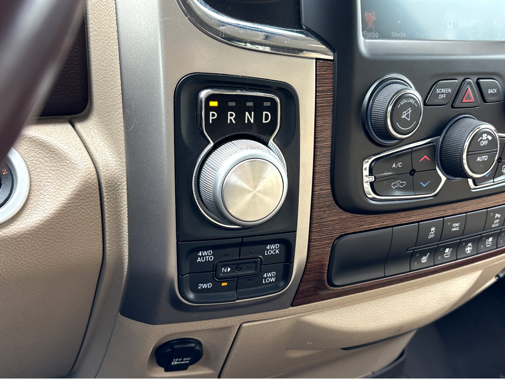 Used 2016 RAM 1500 Laramie w/ Convenience Group image 14