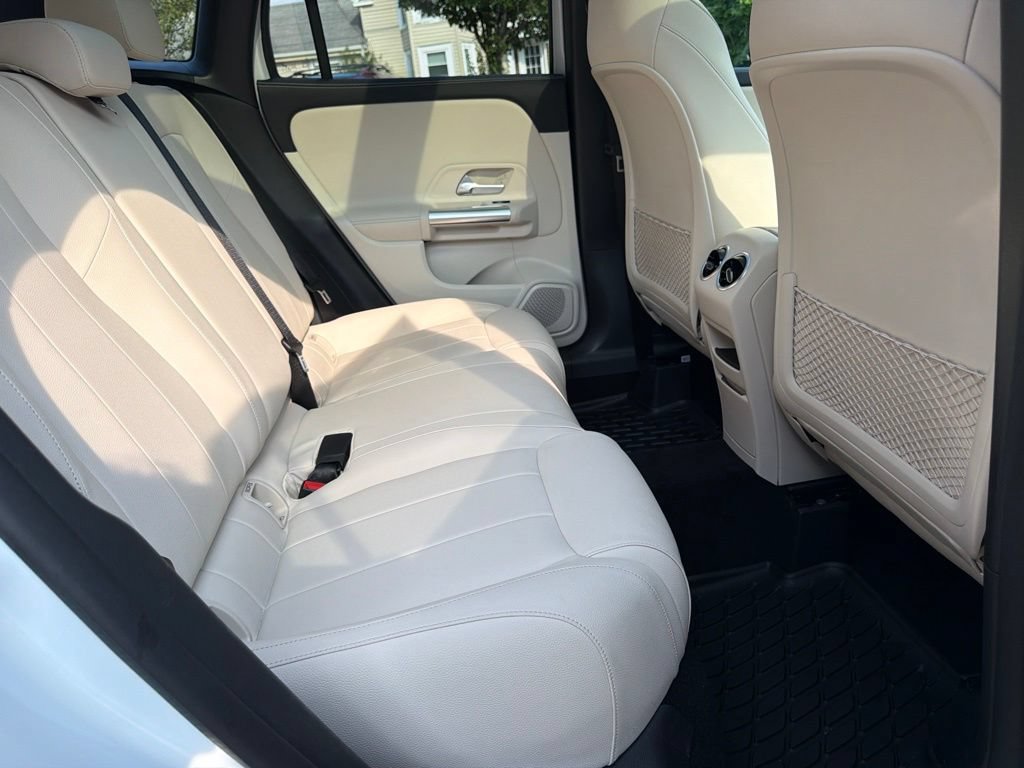 Used 2023 Mercedes-Benz GLA 250 4MATIC image 29