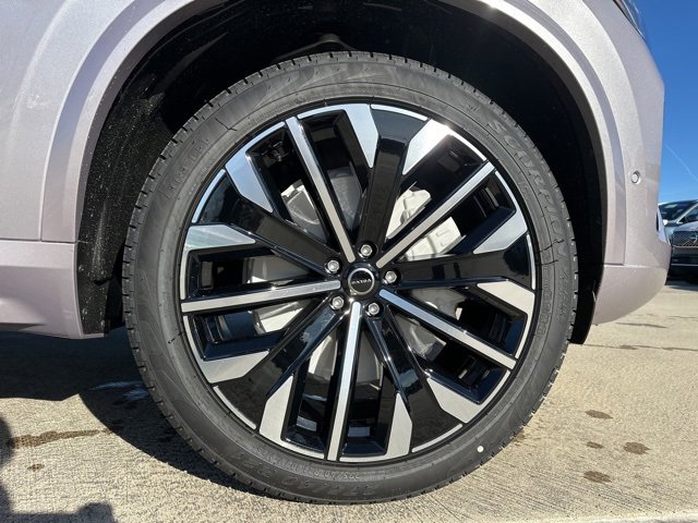 New 2026 Volvo XC90 B6 Ultra w/ Lounge Package image 9