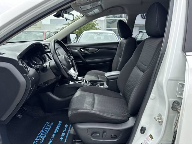 Used 2020 Nissan Rogue SV AWD/4WD image 18