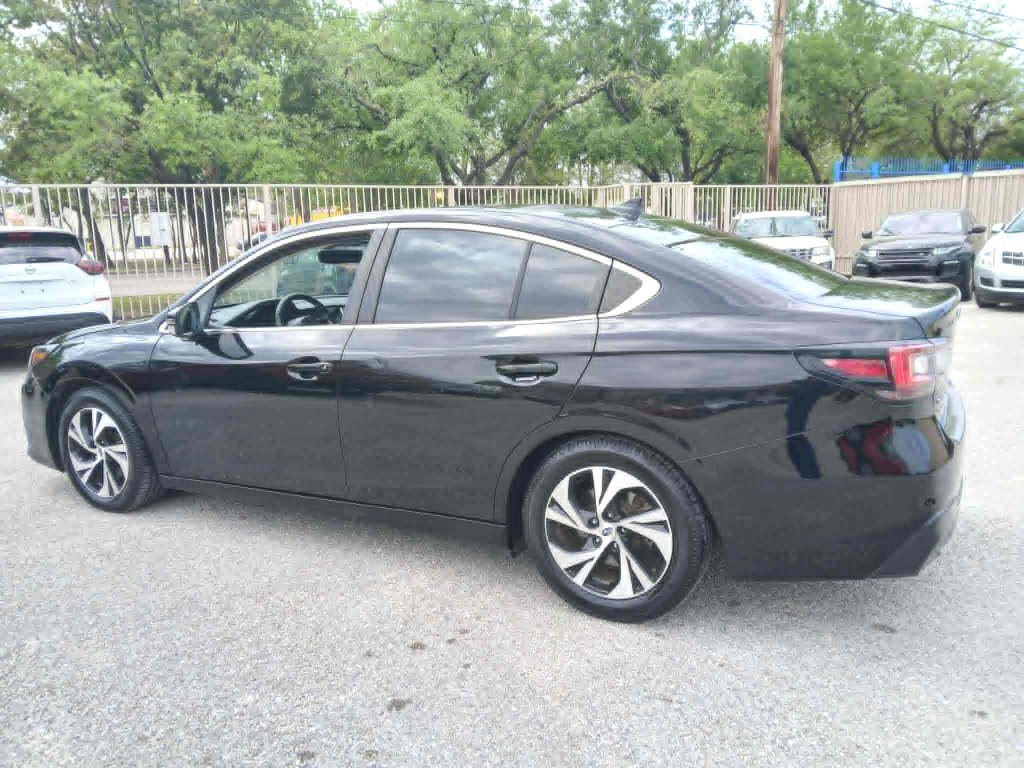 Used 2020 Subaru Legacy Premium AWD/4WD image 7