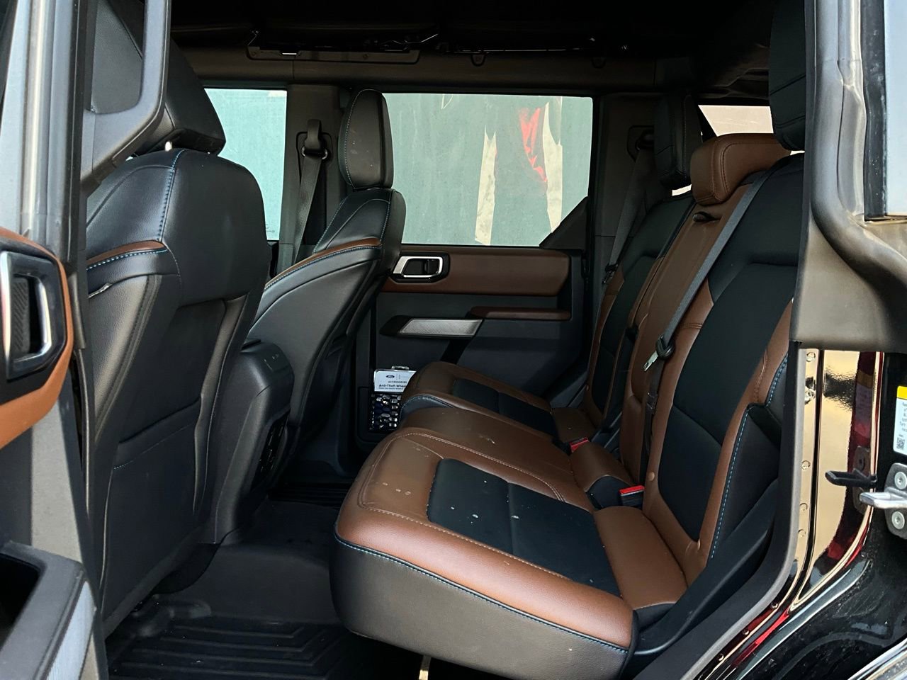 Used 2023 Ford Bronco Outer Banks image 12