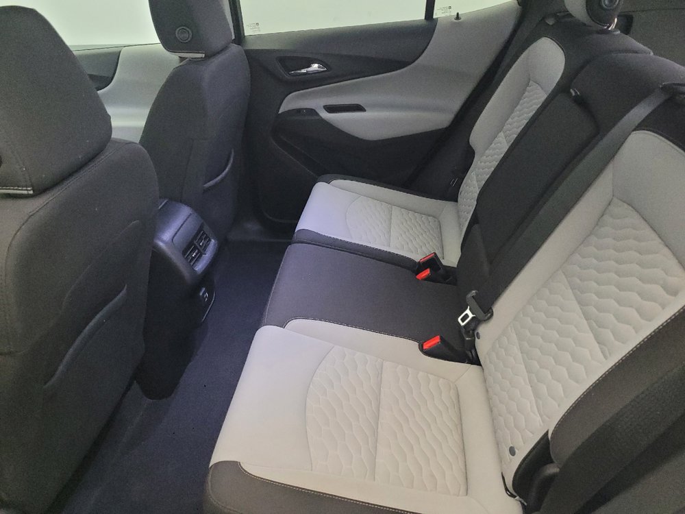 Used 2020 Chevrolet Equinox LT image 18