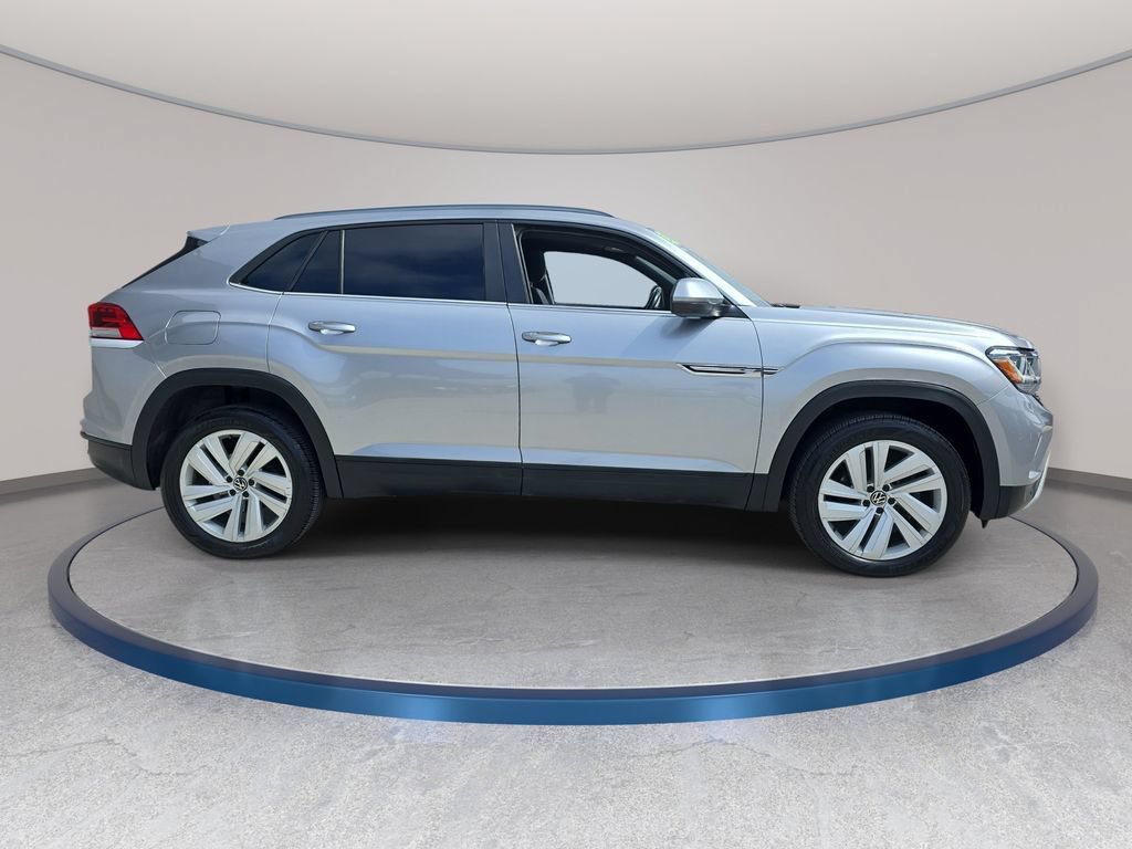 Used 2020 Volkswagen Atlas Cross Sport SE AWD/4WD image 5