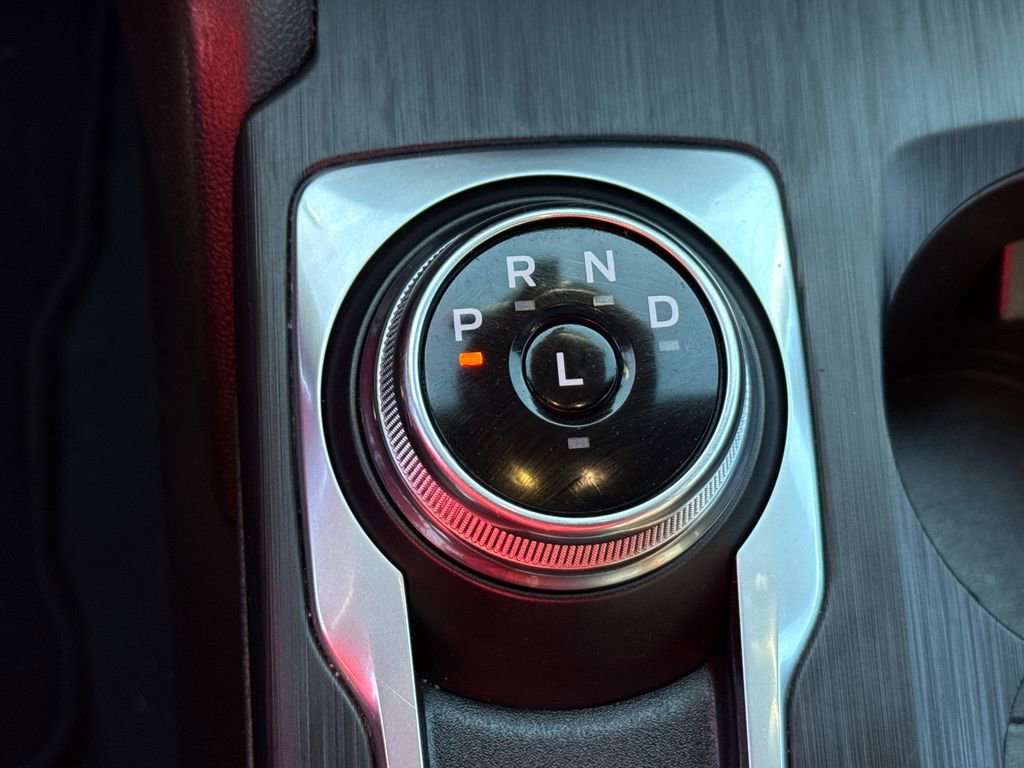 Certified 2025 Ford Escape ST-Line image 30