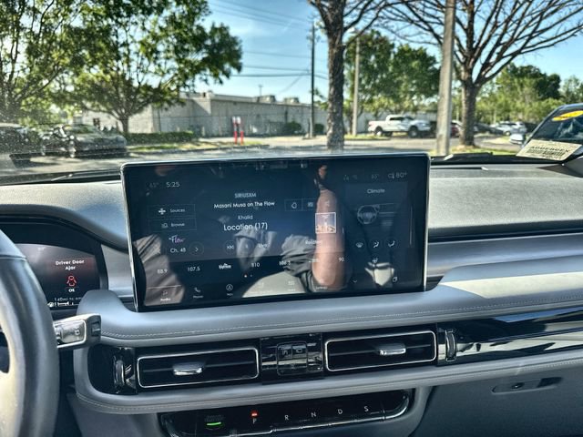 Used 2021 Lincoln Nautilus Reserve w/ Monochromatic Package image 25