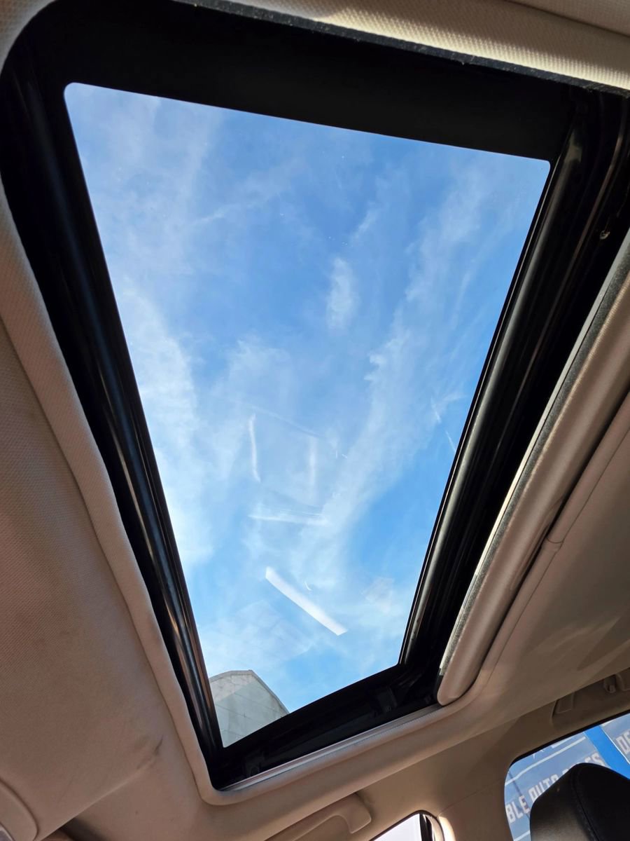 Used 2012 MAZDA CX-9 Grand Touring w/ Moonroof & Bose Audio Pkg image 16