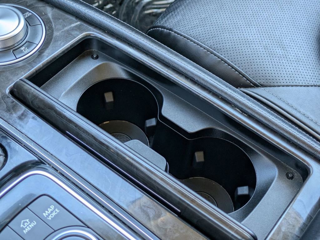 Used 2024 INFINITI QX80 Luxe image 19