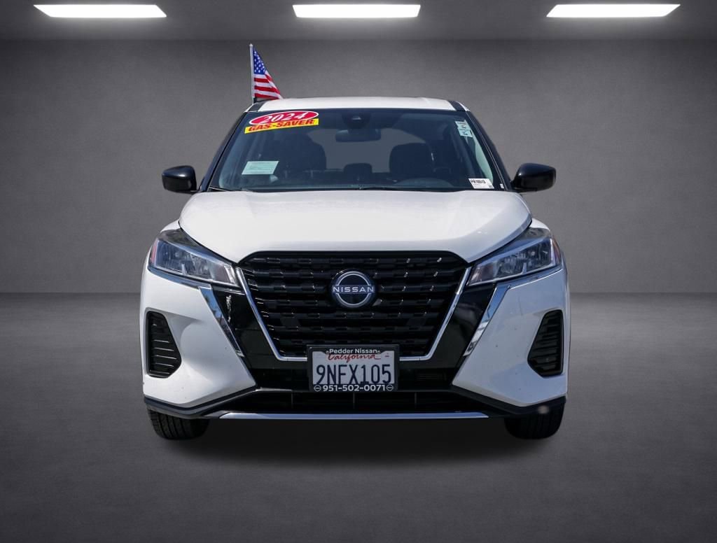 Used 2024 Nissan Kicks S FWD image 9