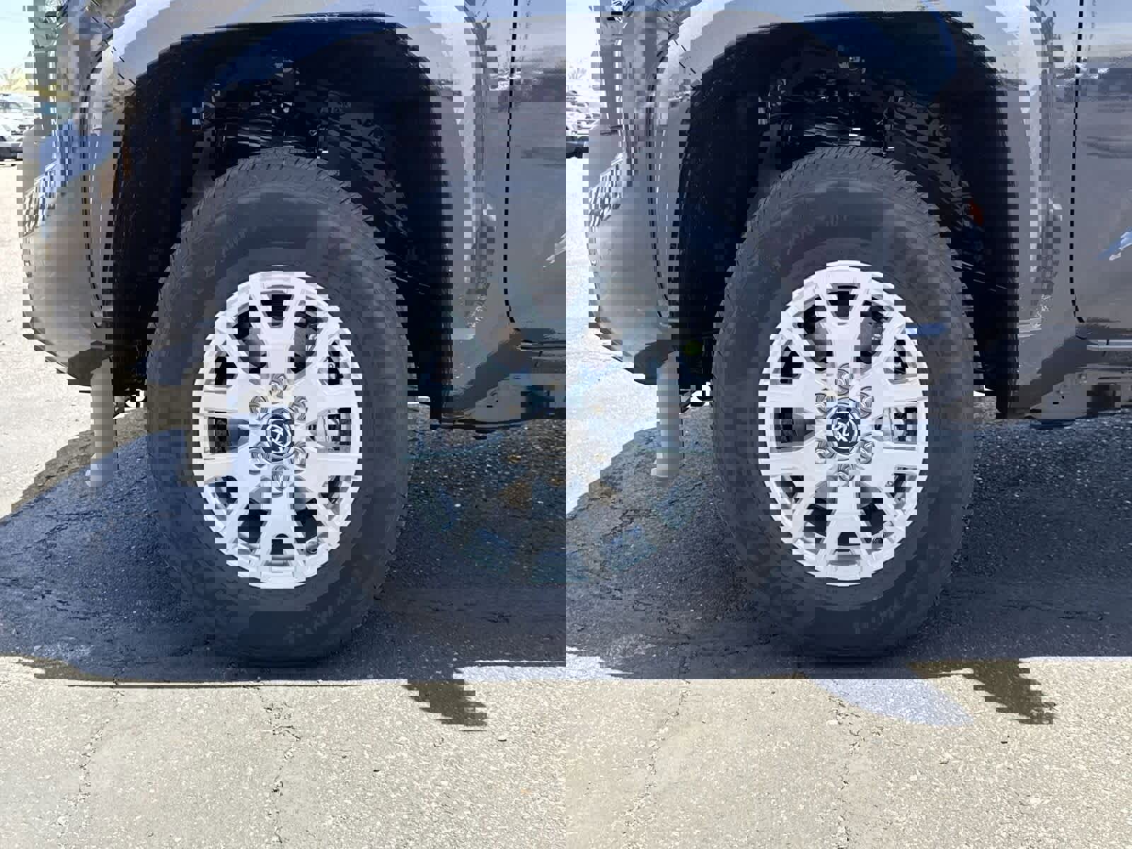 Used 2025 Toyota Tacoma SR5 image 10